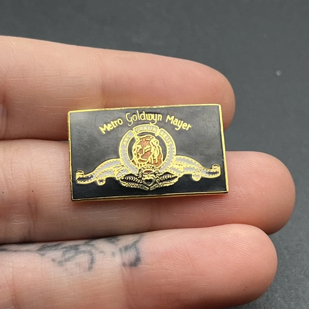 MGM Studios Metro Goldwyn Mayer Movies‎ Lapel Hat Pin